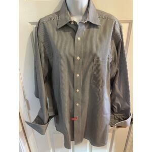 Donald J. Trump Signature Collection – Men’s Non-Iron Striped Dress Shirt